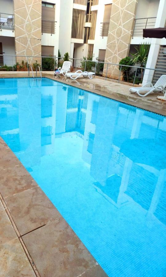 פס Agreable Appartement Familial מראה חיצוני תמונה